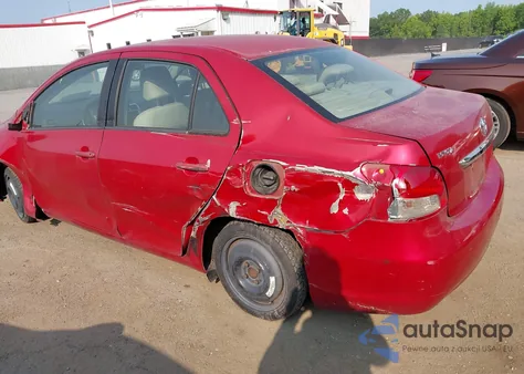 2007 Toyota Yaris из США, поврежденный, VIN JTDBT903771099628